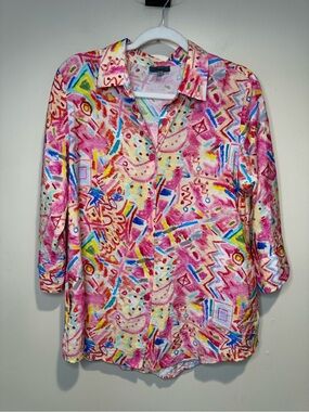 Shana Blouse - Abstract zip back Artsy top size medium